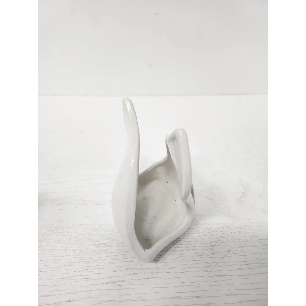 VTG White Lilly Floral Asymmetric Napkin Holder‎ Ceramic Italian Pottery Cottage